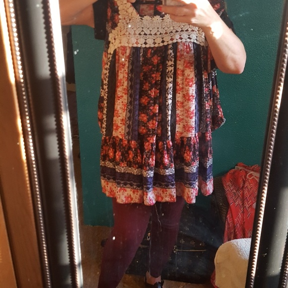 Bonnie Jean Dress - Picture 2 of 3